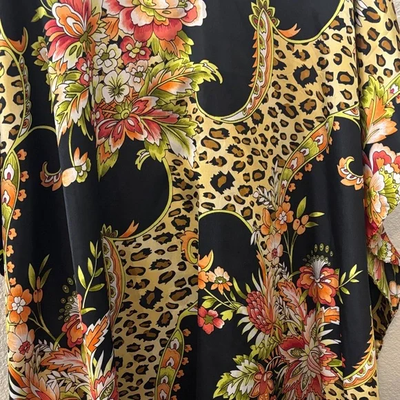 Leopard Print Kaftan - Picture 2 of 4